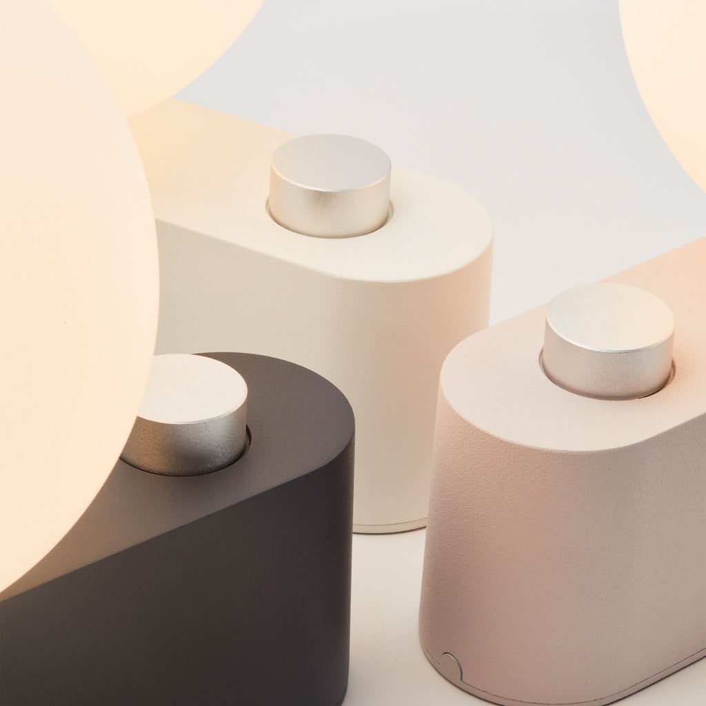 Lampe multi-usages en alumine, coloris Blossom