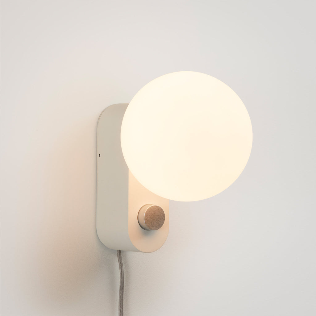 Lampe multi-usages en alumine couleur craie