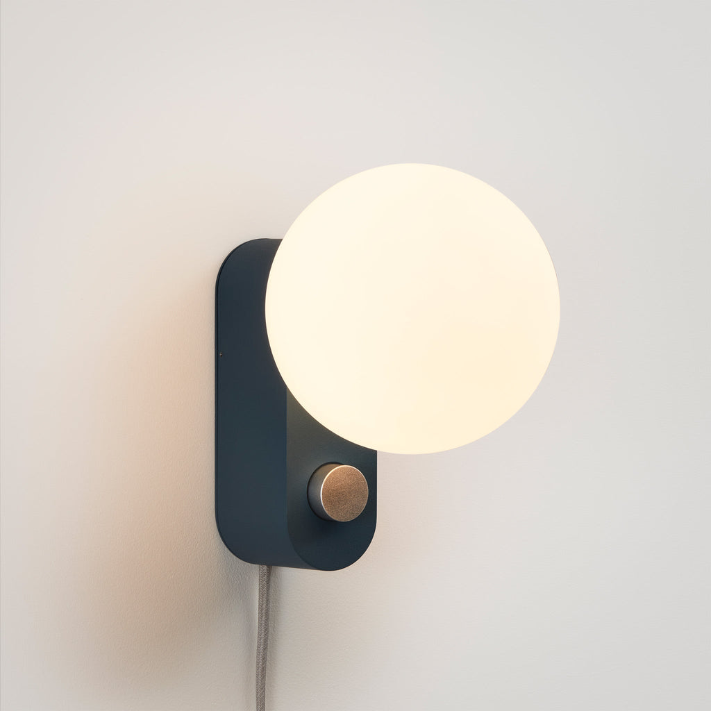 Lampe multi-usages en alumine couleur saphir
