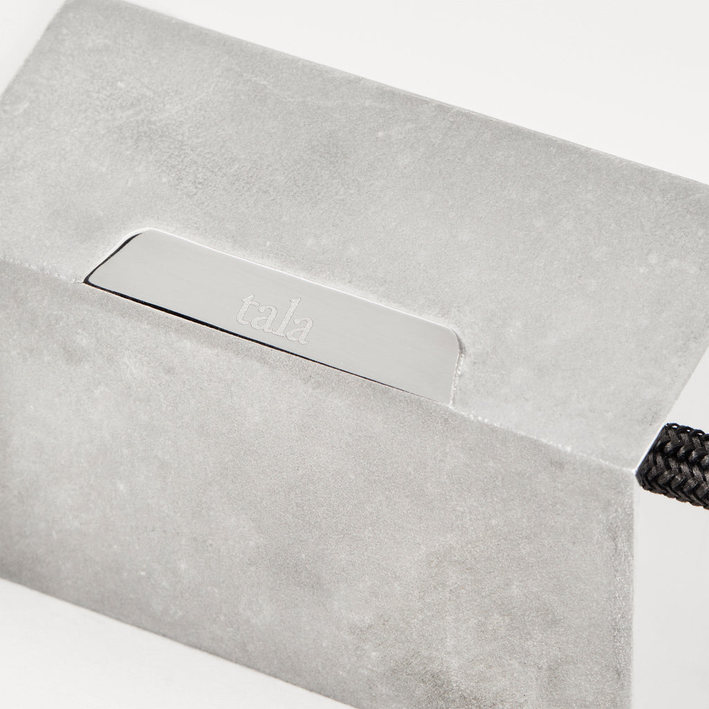 Pendentif Basalt Nine en acier inoxydable