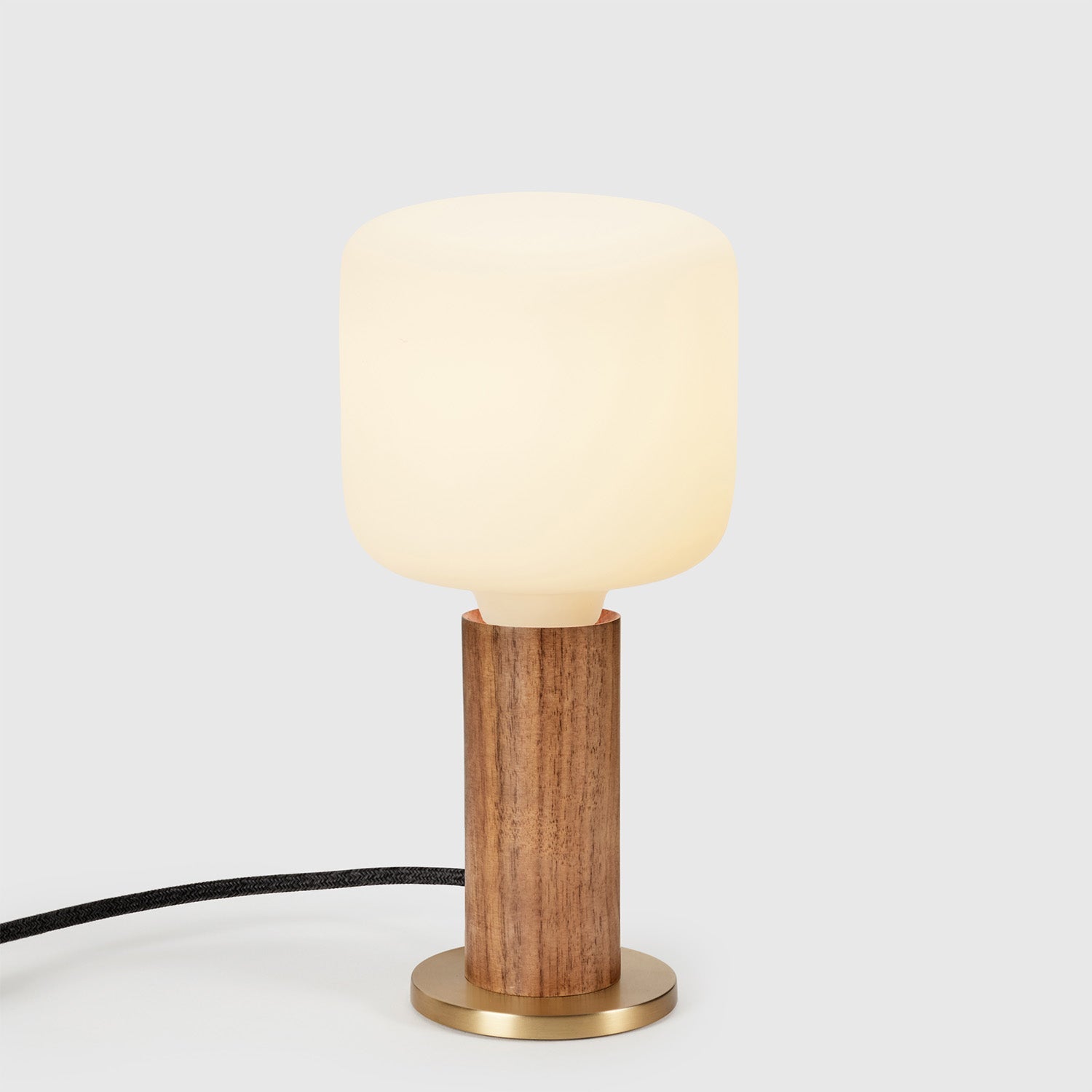 Lampe de table Knuckle en noyer + Oblo
