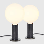 Lampe de table Knuckle en chêne noirci + Sphère IV - Lot de 2