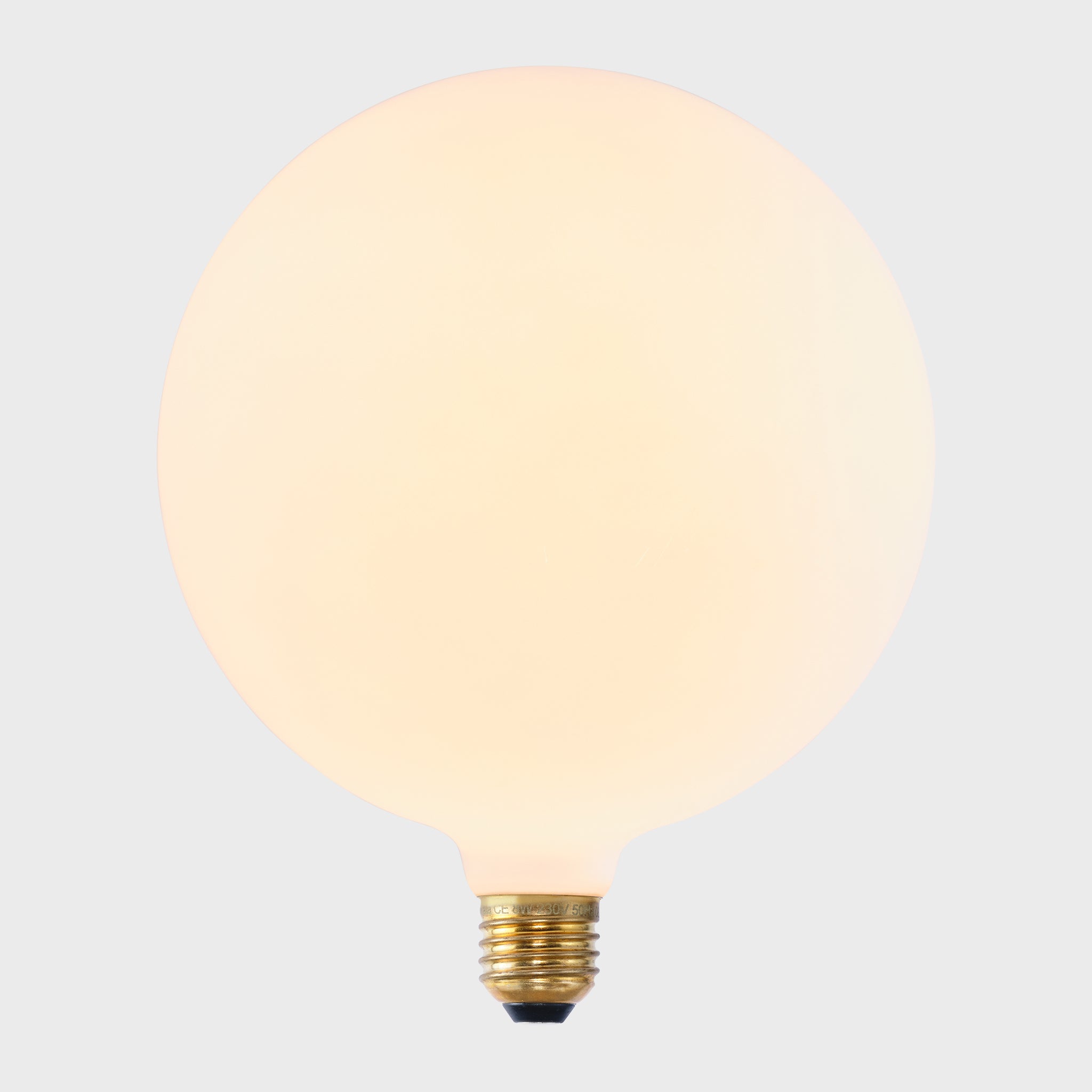 Cinq pendentifs en graphite + sphère V