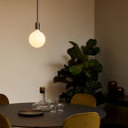 Suspension Sphere IV couleur graphite