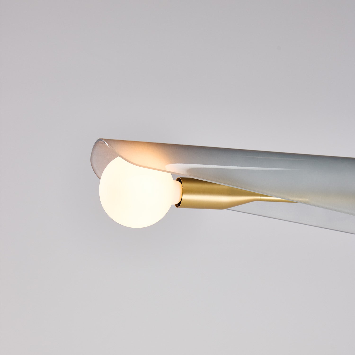 Lustre Sycamore à 5 niveaux, couleur gris aube