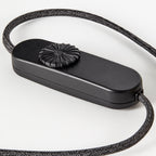 Lampe de table Knuckle en chêne