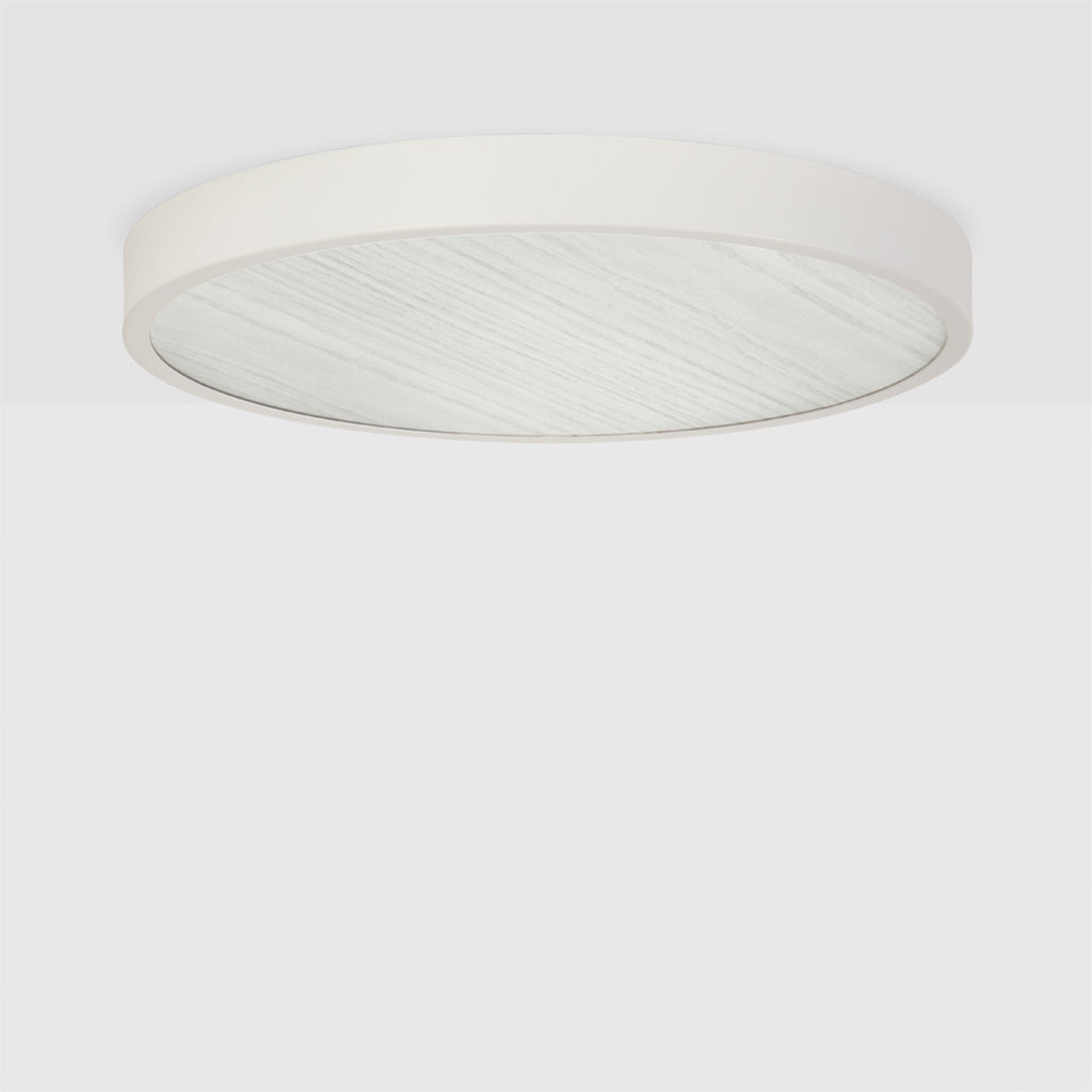 Grand auvent en noyer