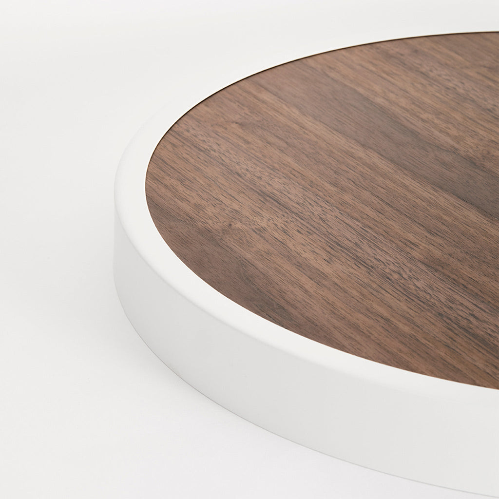 Grand auvent en noyer